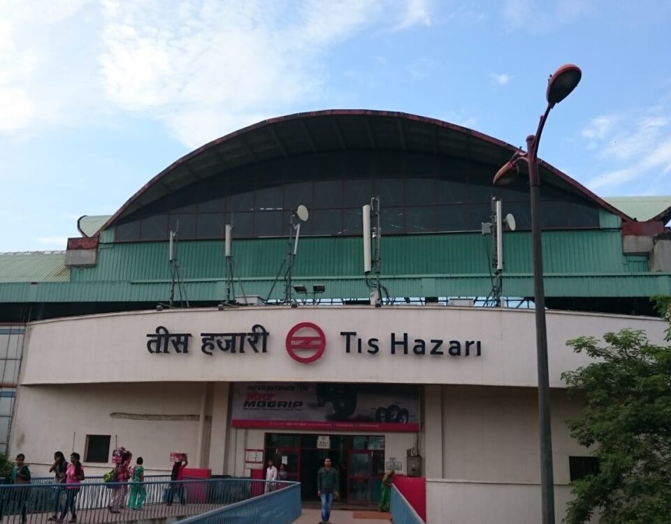 Best Advocate Divorce Lawyer in Tis Hazari Court Delhi